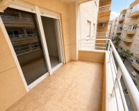 Reventa - Apartamento - Torrevieja - Estacion de autobuses