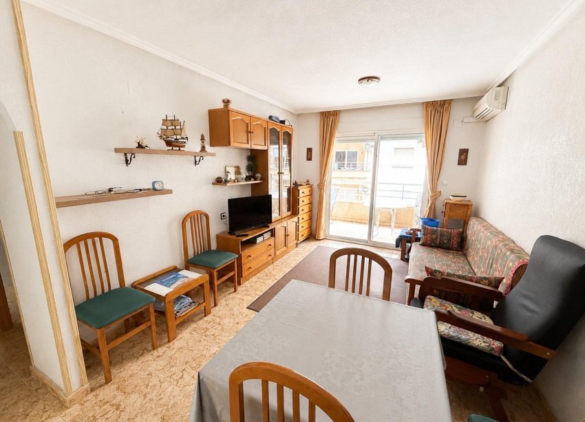 Reventa - Apartamento - Torrevieja - Estacion de autobuses