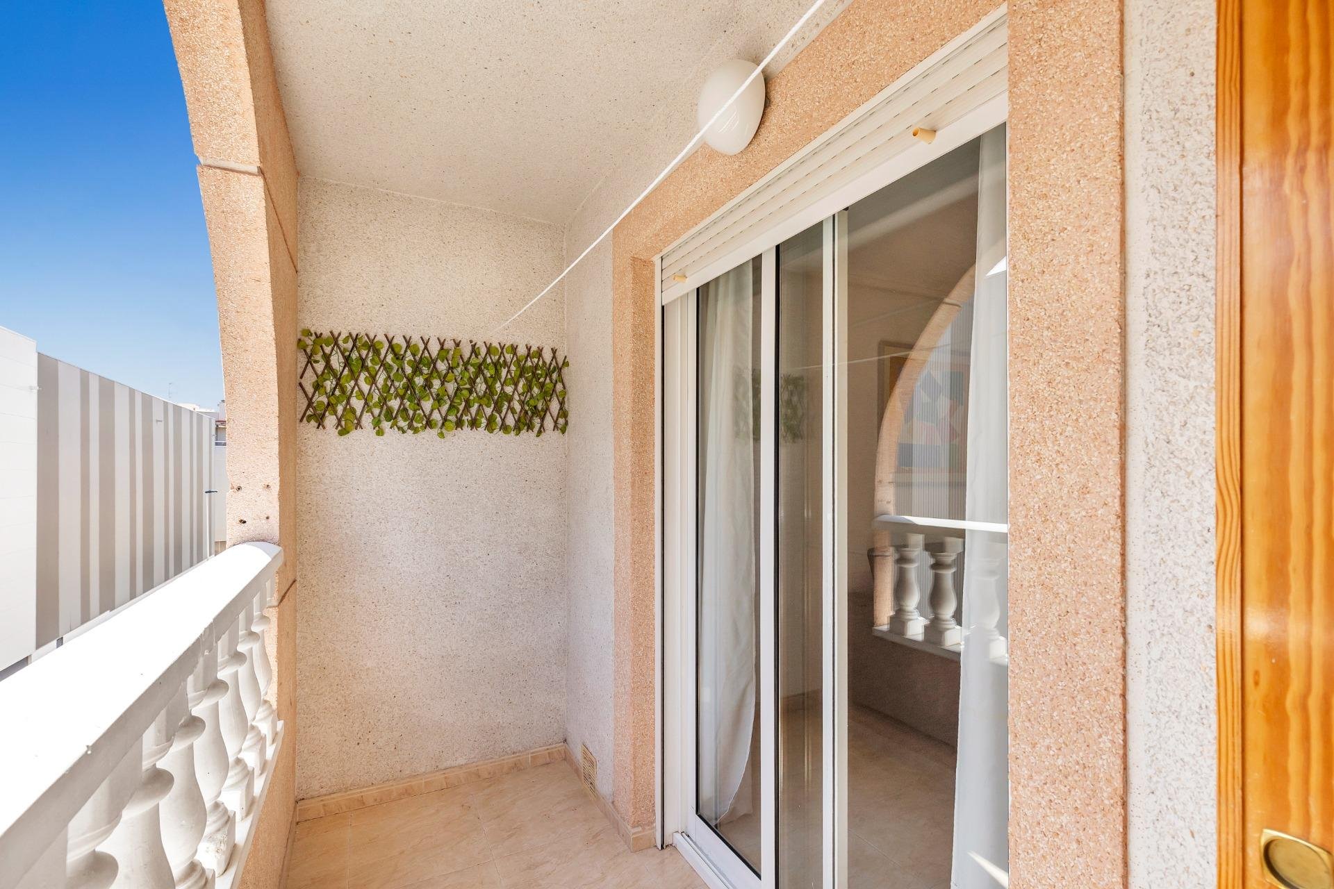 Reventa - Apartamento - Torrevieja - Estacion de autobuses