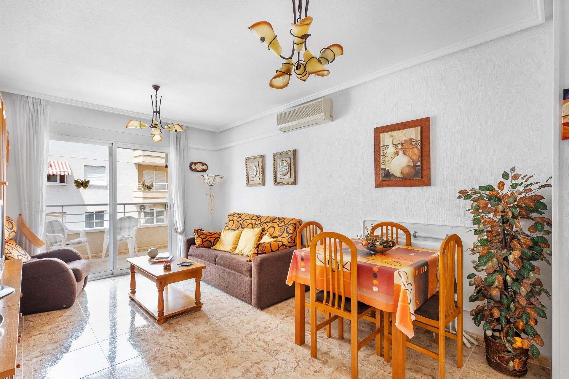 Reventa - Apartamento - Torrevieja - Estacion de autobuses