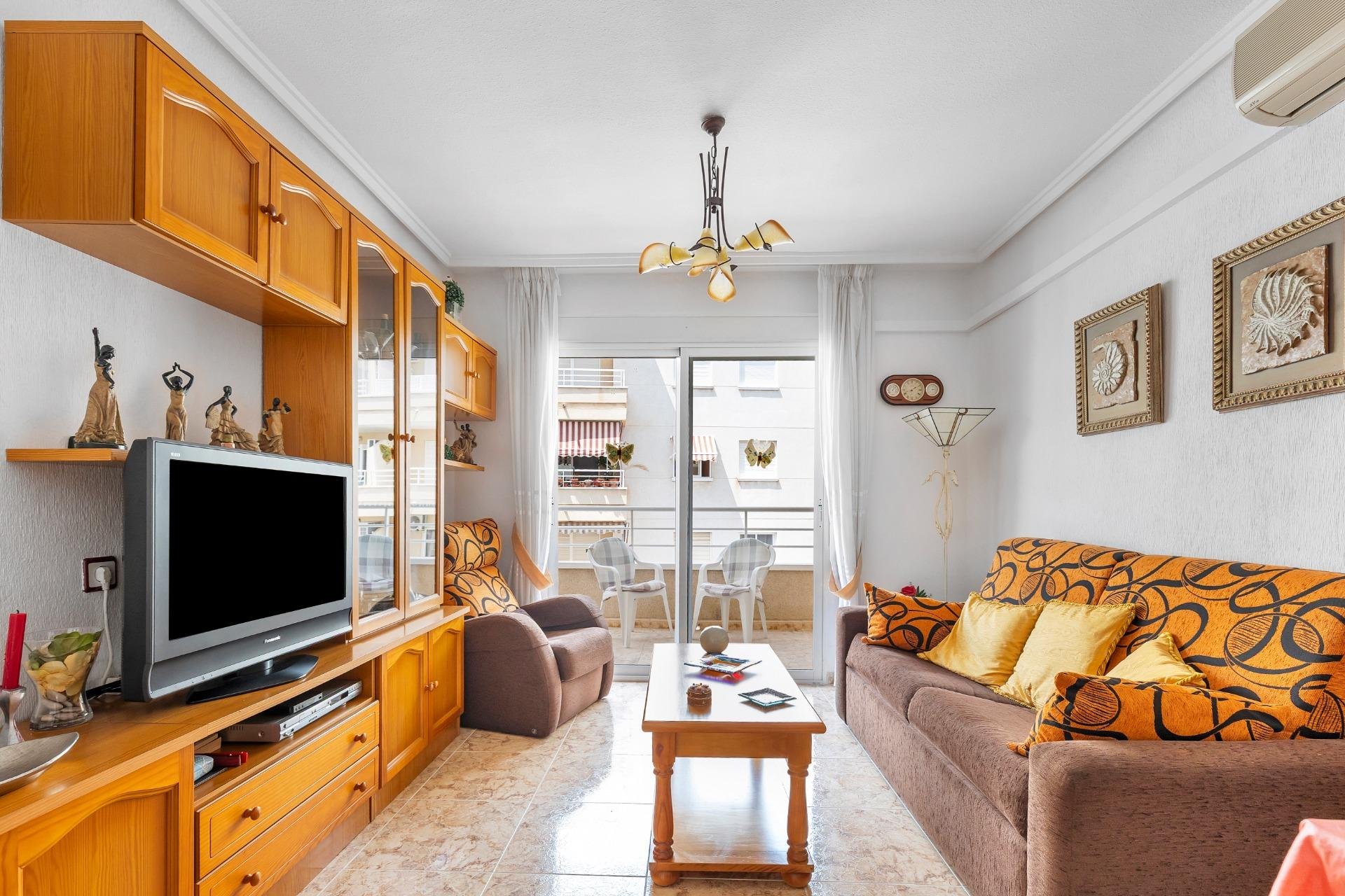 Reventa - Apartamento - Torrevieja - Estacion de autobuses