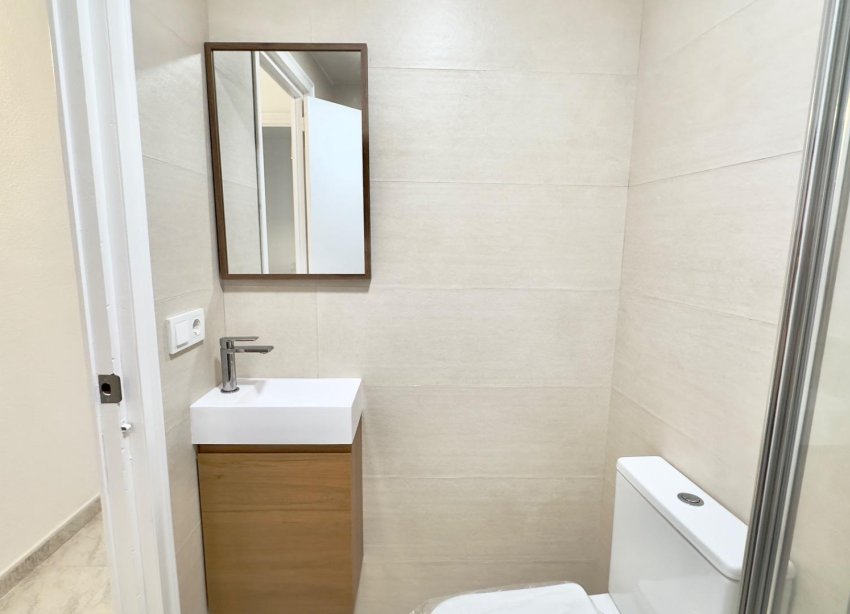 Reventa - Apartamento - Torrevieja - Estacion de autobuses