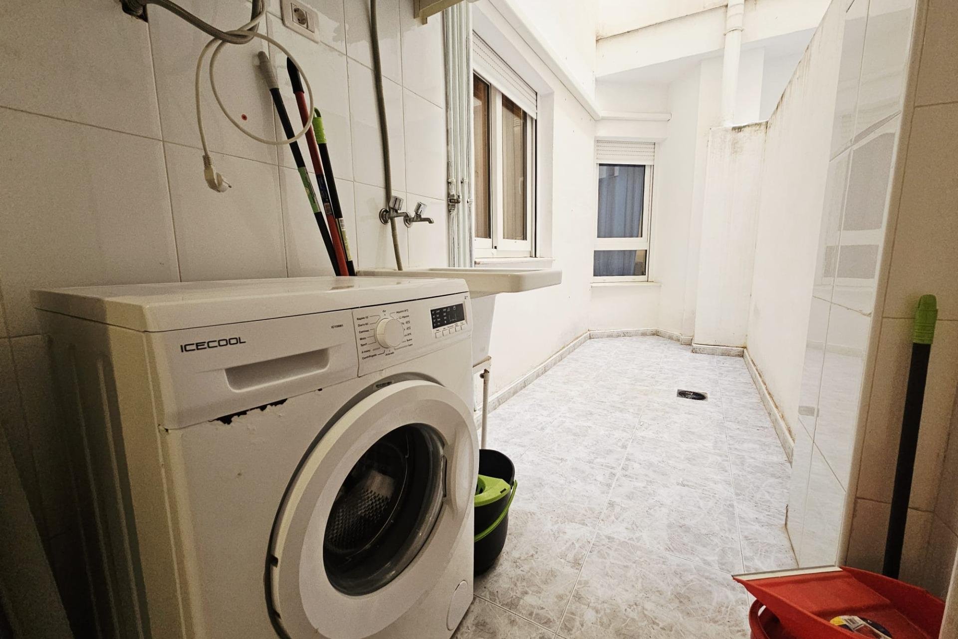 Reventa - Apartamento - Torrevieja - Estacion de autobuses