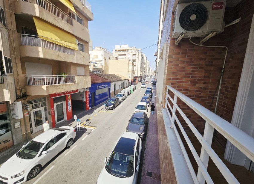 Reventa - Apartamento - Torrevieja - Estacion de autobuses