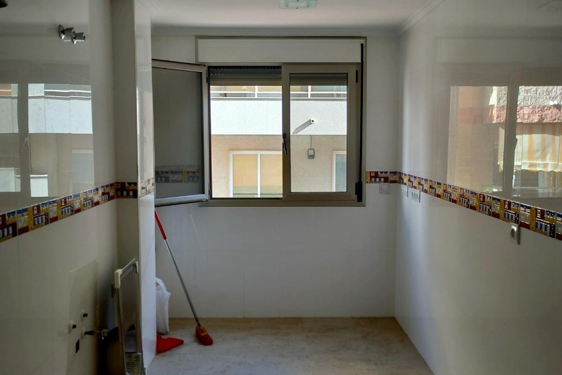 Reventa - Apartamento - Torrevieja - Estacion de autobuses