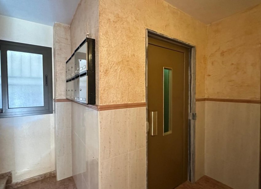 Reventa - Apartamento - Torrevieja - Estacion de autobuses