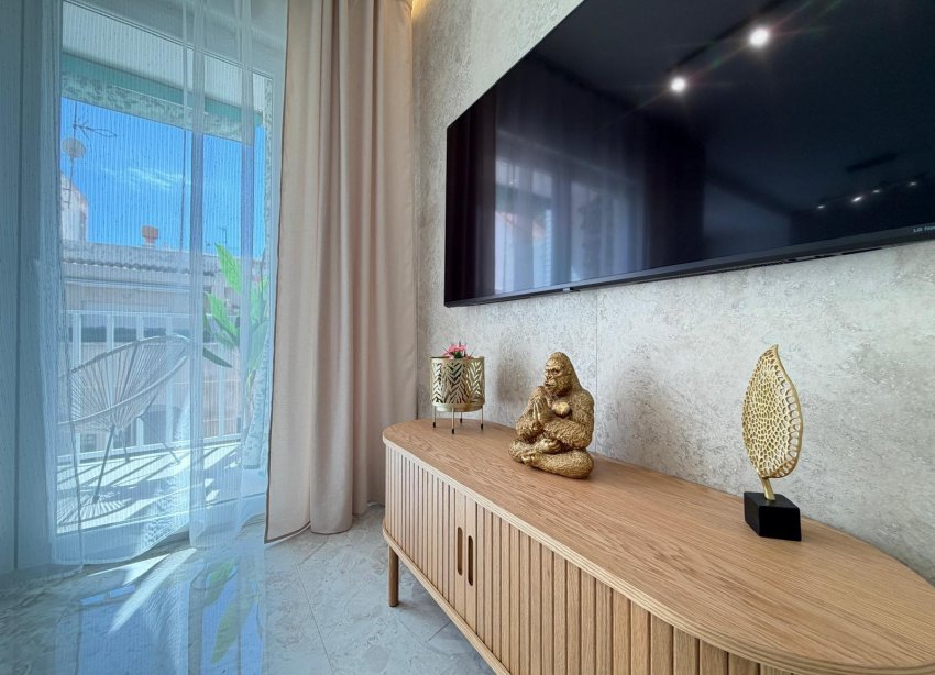 Reventa - Apartamento - Torrevieja - Estacion de autobuses