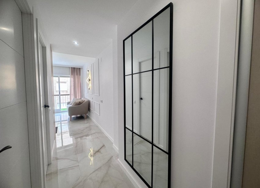 Reventa - Apartamento - Torrevieja - Estacion de autobuses