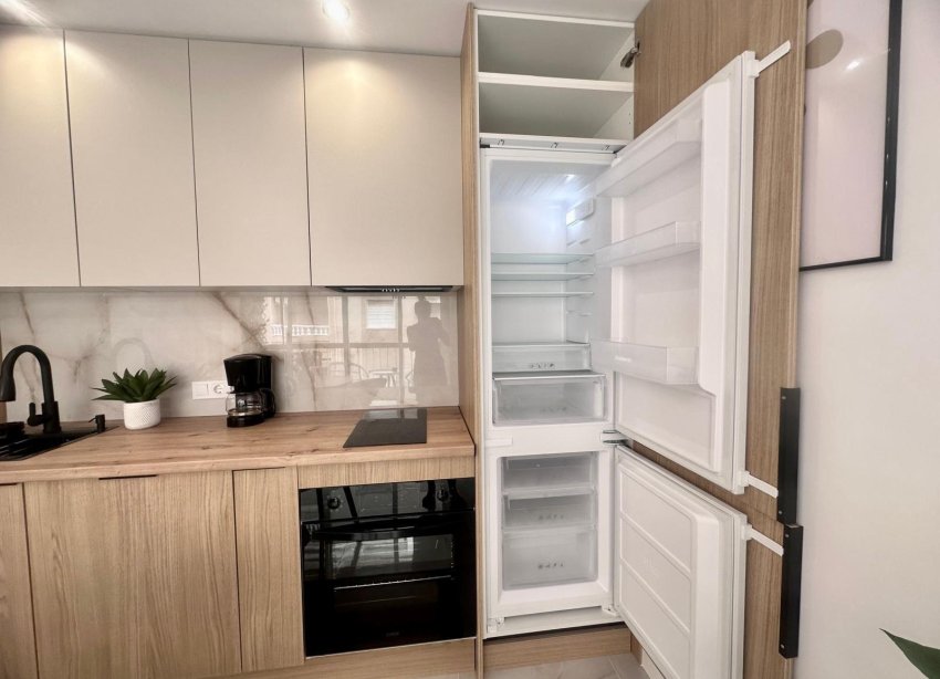Reventa - Apartamento - Torrevieja - Estacion de autobuses
