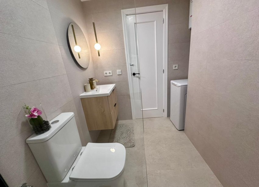 Reventa - Apartamento - Torrevieja - Estacion de autobuses