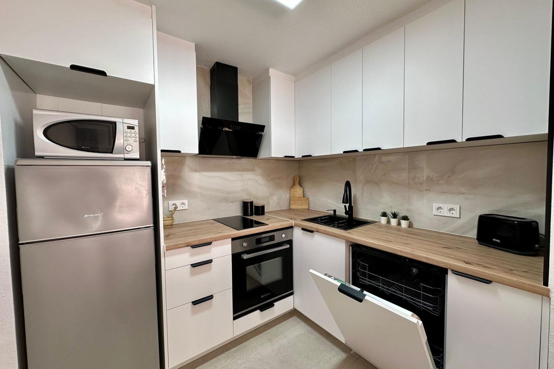 Reventa - Apartamento - Torrevieja - Estacion de autobuses