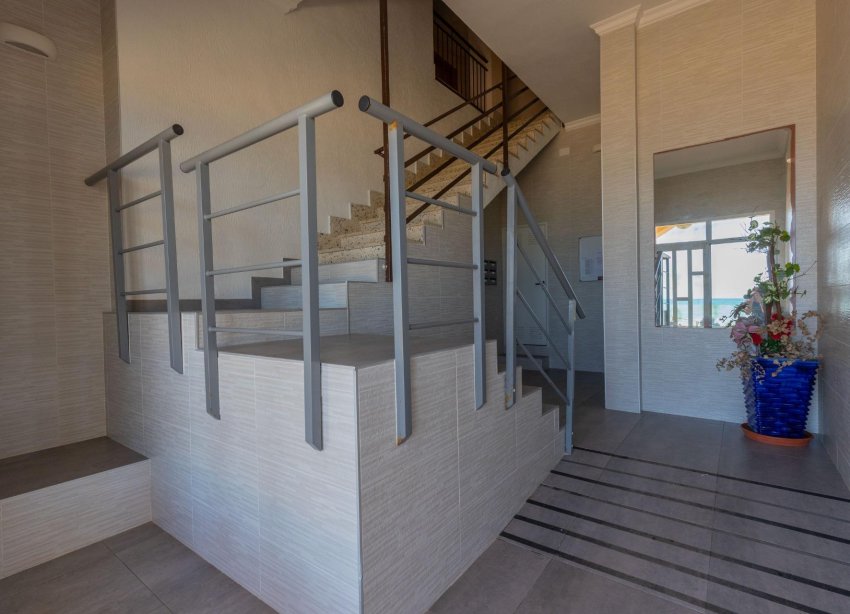 Reventa - Apartamento - Torrevieja - La Mata pueblo