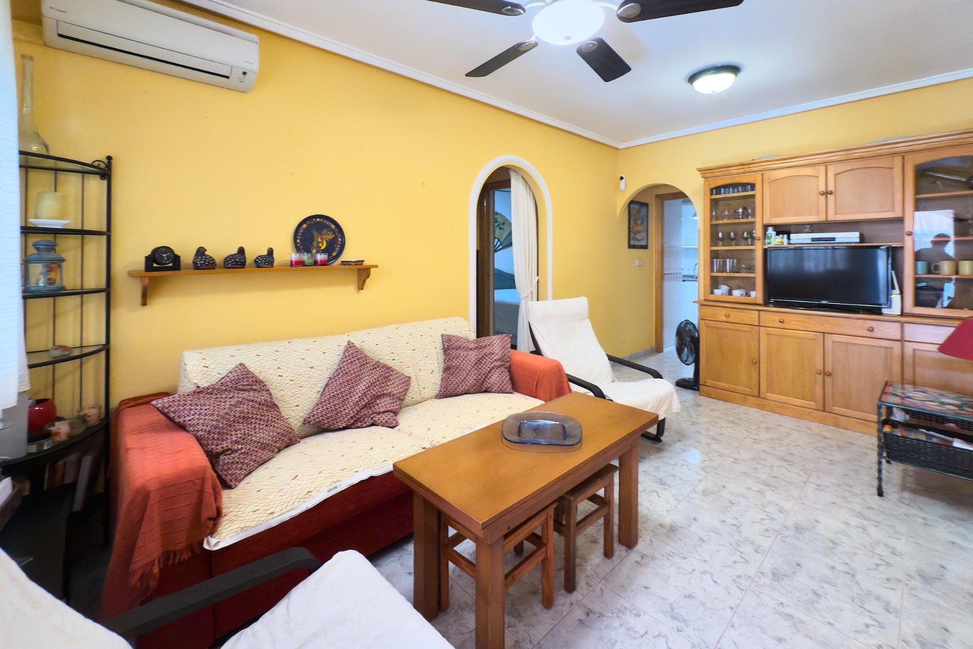 Reventa - Apartamento - Torrevieja - La Mata pueblo