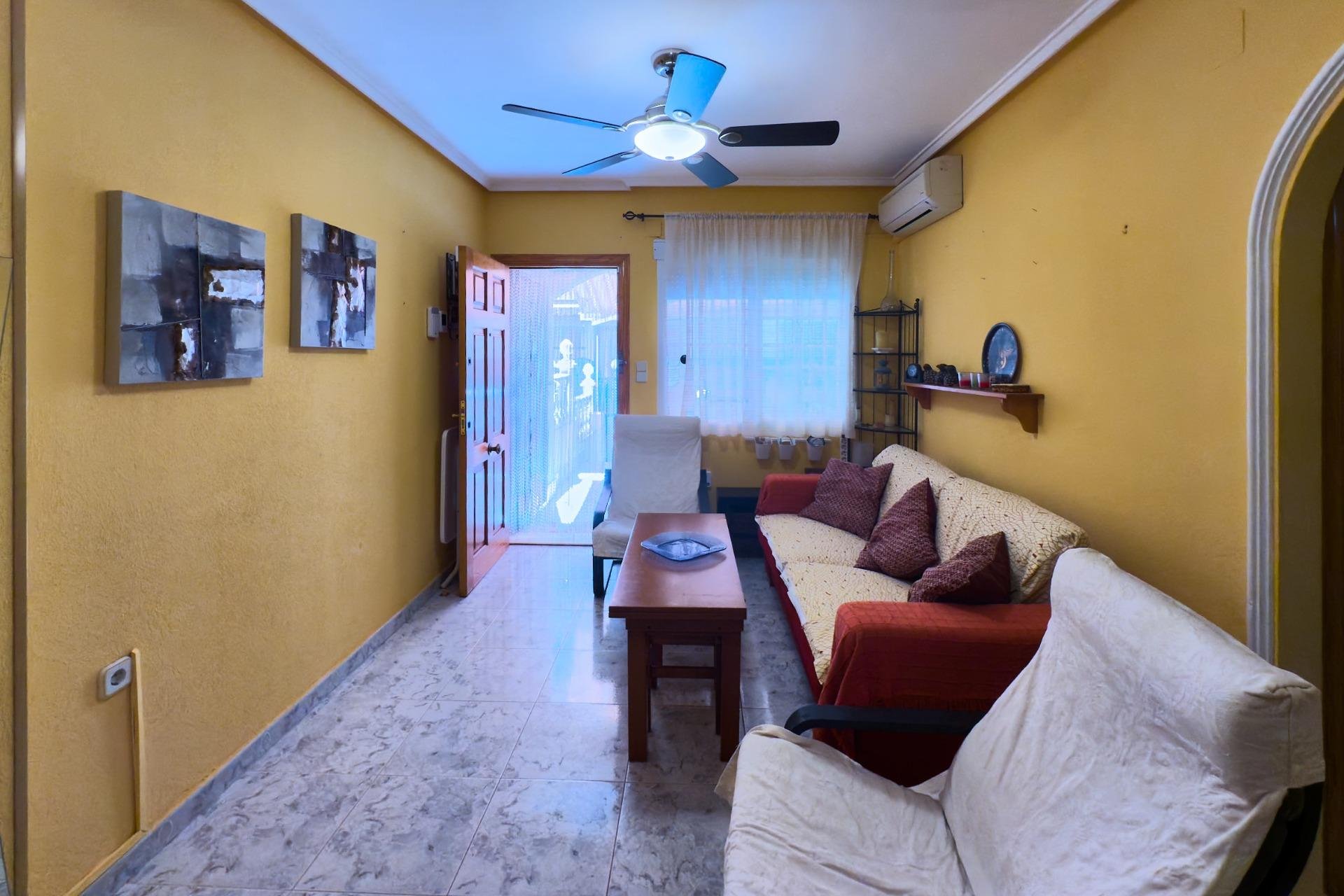 Reventa - Apartamento - Torrevieja - La Mata pueblo