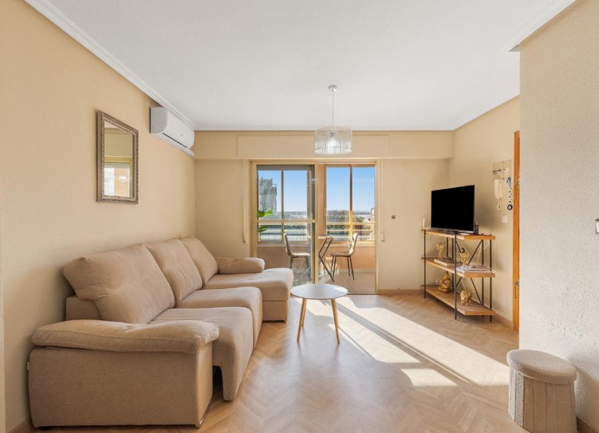 Reventa - Apartamento - Torrevieja - La Mata