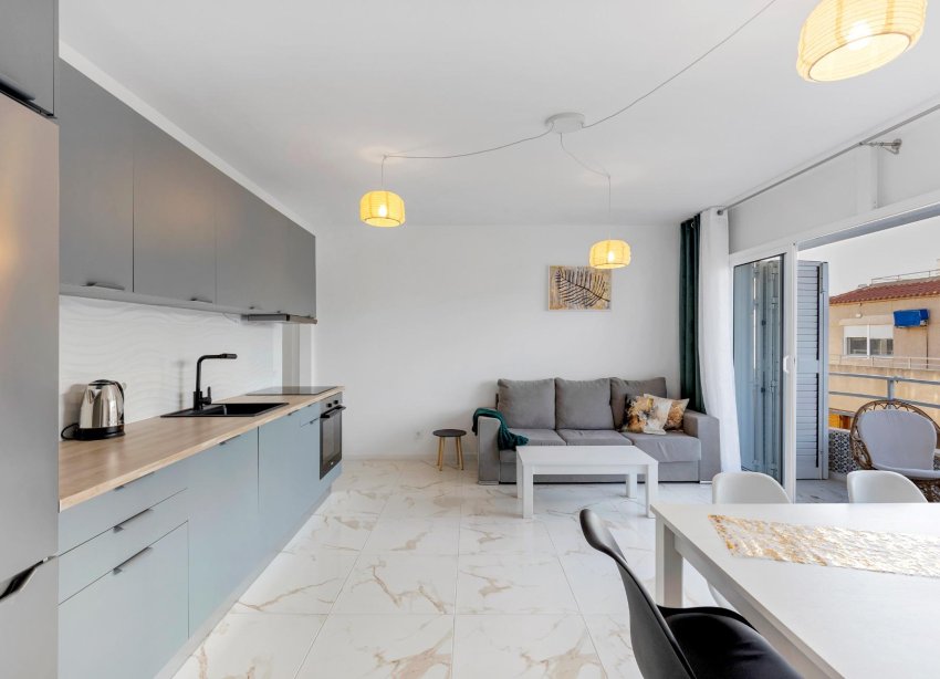 Reventa - Apartamento - Torrevieja - La Mata