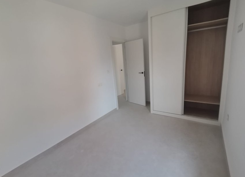 Reventa - Apartamento - Torrevieja - La Mata