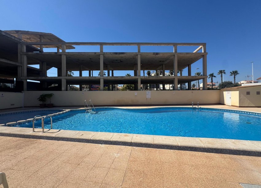 Reventa - Apartamento - Torrevieja - La Mata
