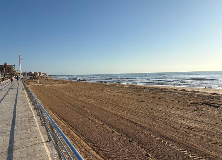 Reventa - Apartamento - Torrevieja - La Mata