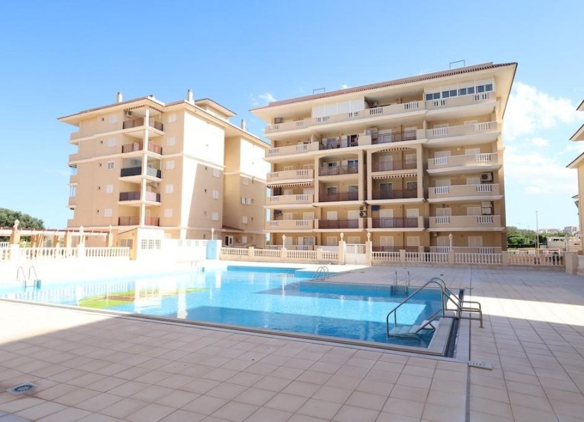 Reventa - Apartamento - Torrevieja - La Mata