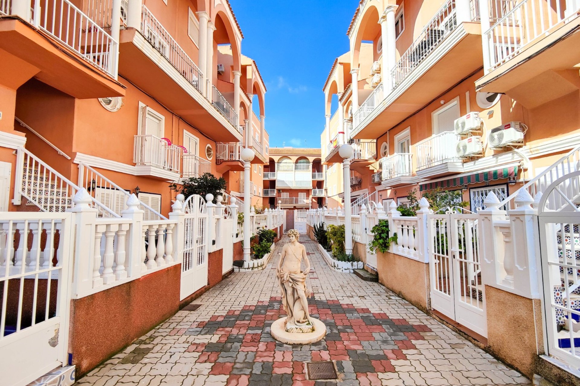 Reventa - Apartamento - Torrevieja - La Mata