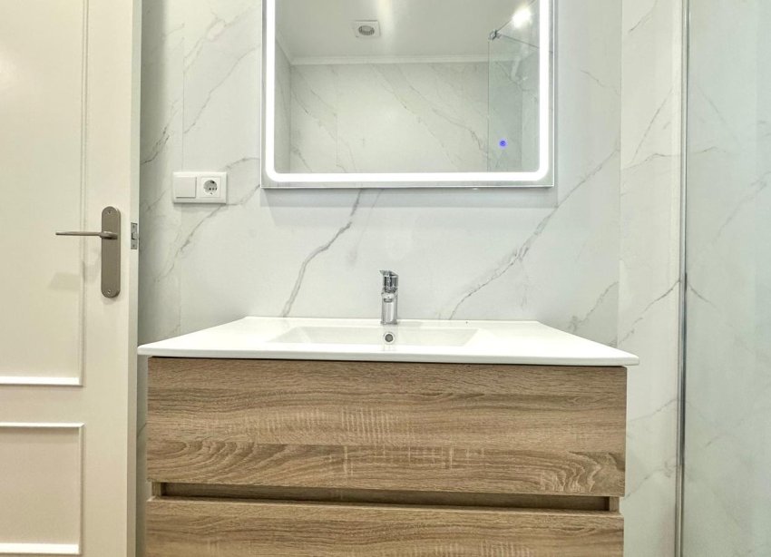 Reventa - Apartamento - Torrevieja - La Mata