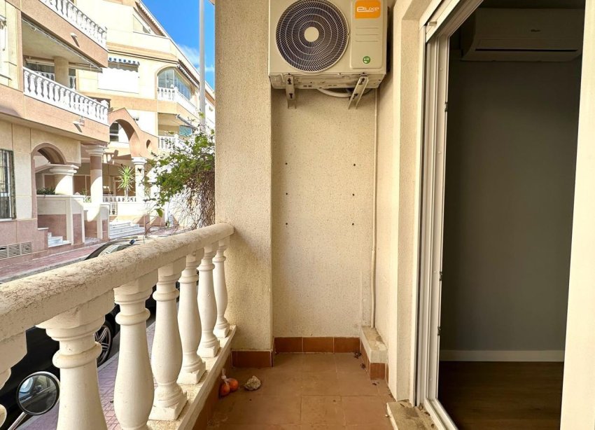 Reventa - Apartamento - Torrevieja - La Mata