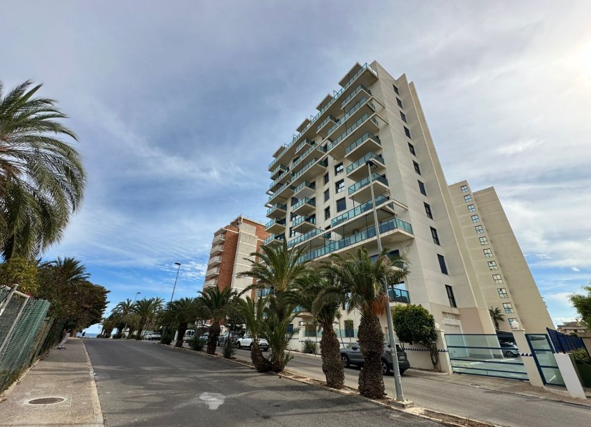 Reventa - Apartamento - Torrevieja - La veleta