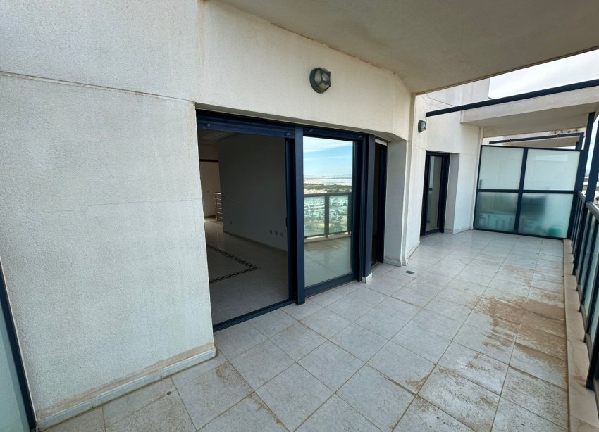 Reventa - Apartamento - Torrevieja - La veleta