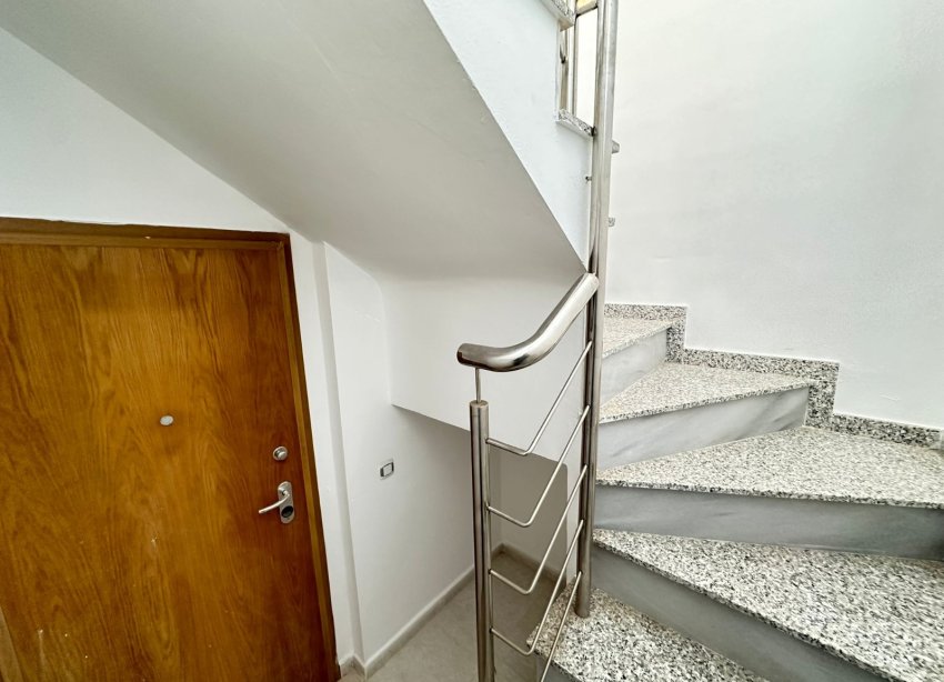 Reventa - Apartamento - Torrevieja - La veleta