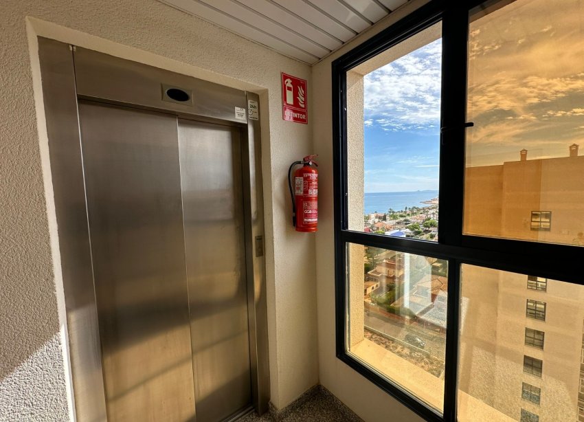 Reventa - Apartamento - Torrevieja - La veleta