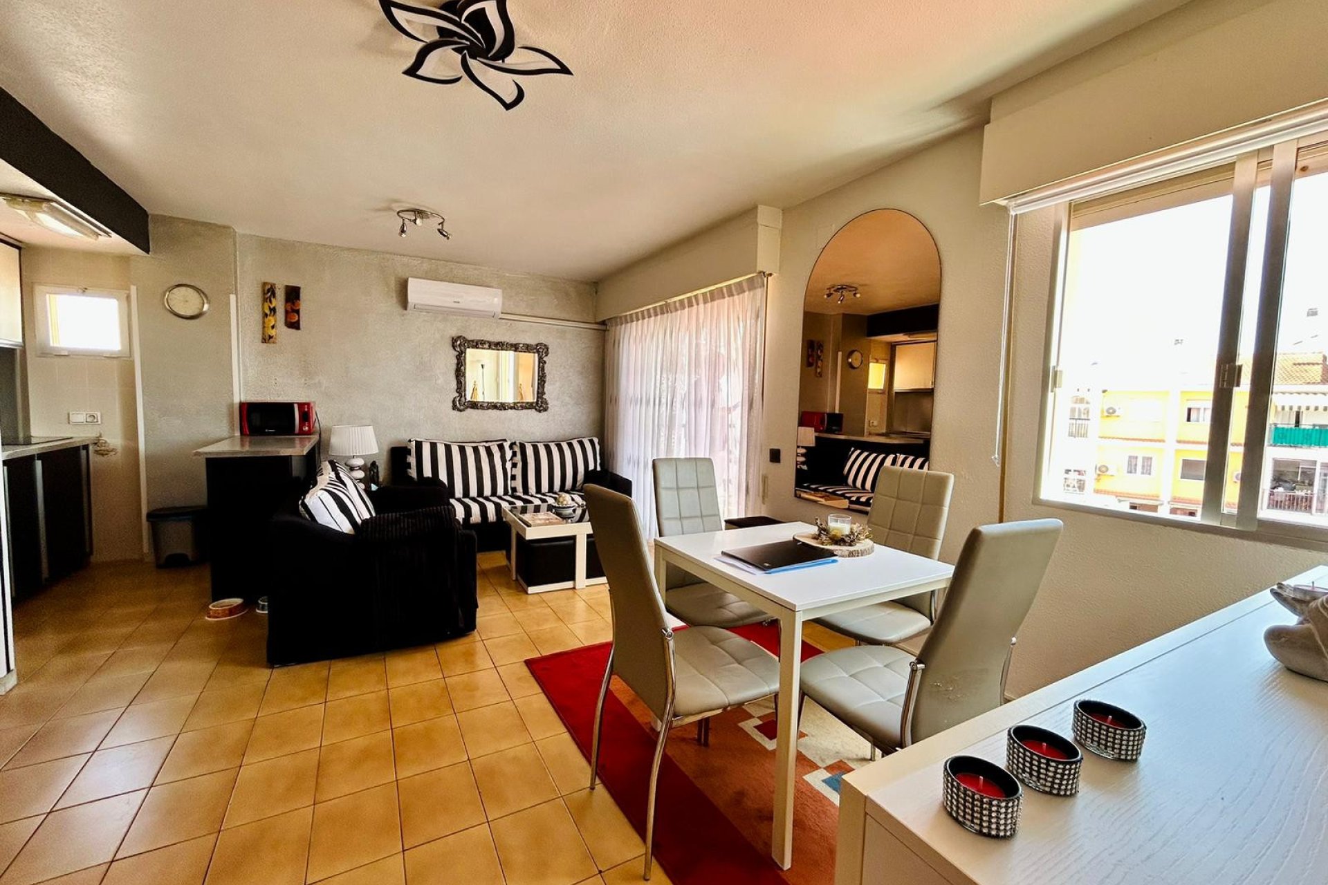 Reventa - Apartamento - Torrevieja - La Veleta
