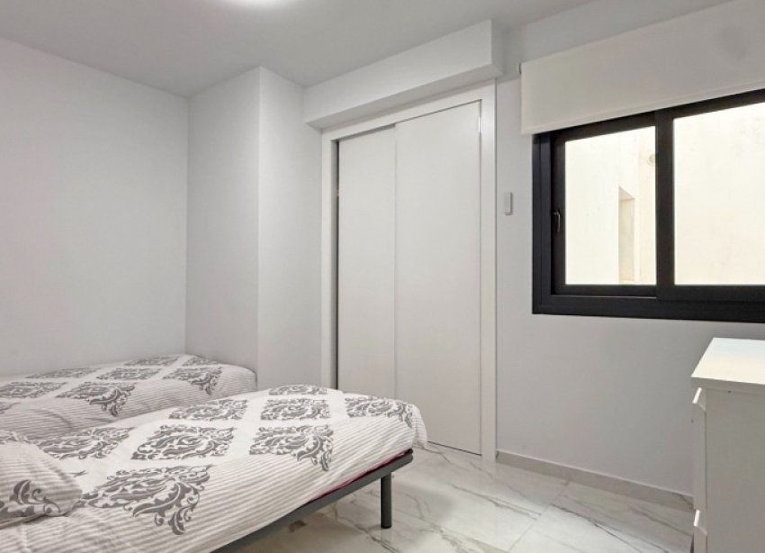 Reventa - Apartamento - Torrevieja - Los Altos