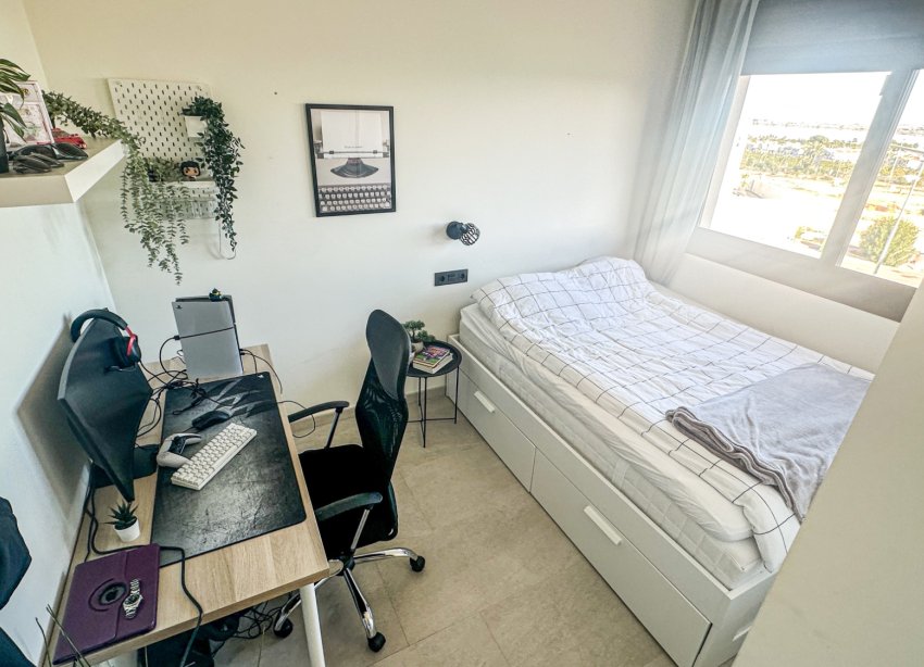 Reventa - Apartamento - Torrevieja - Los Balcones