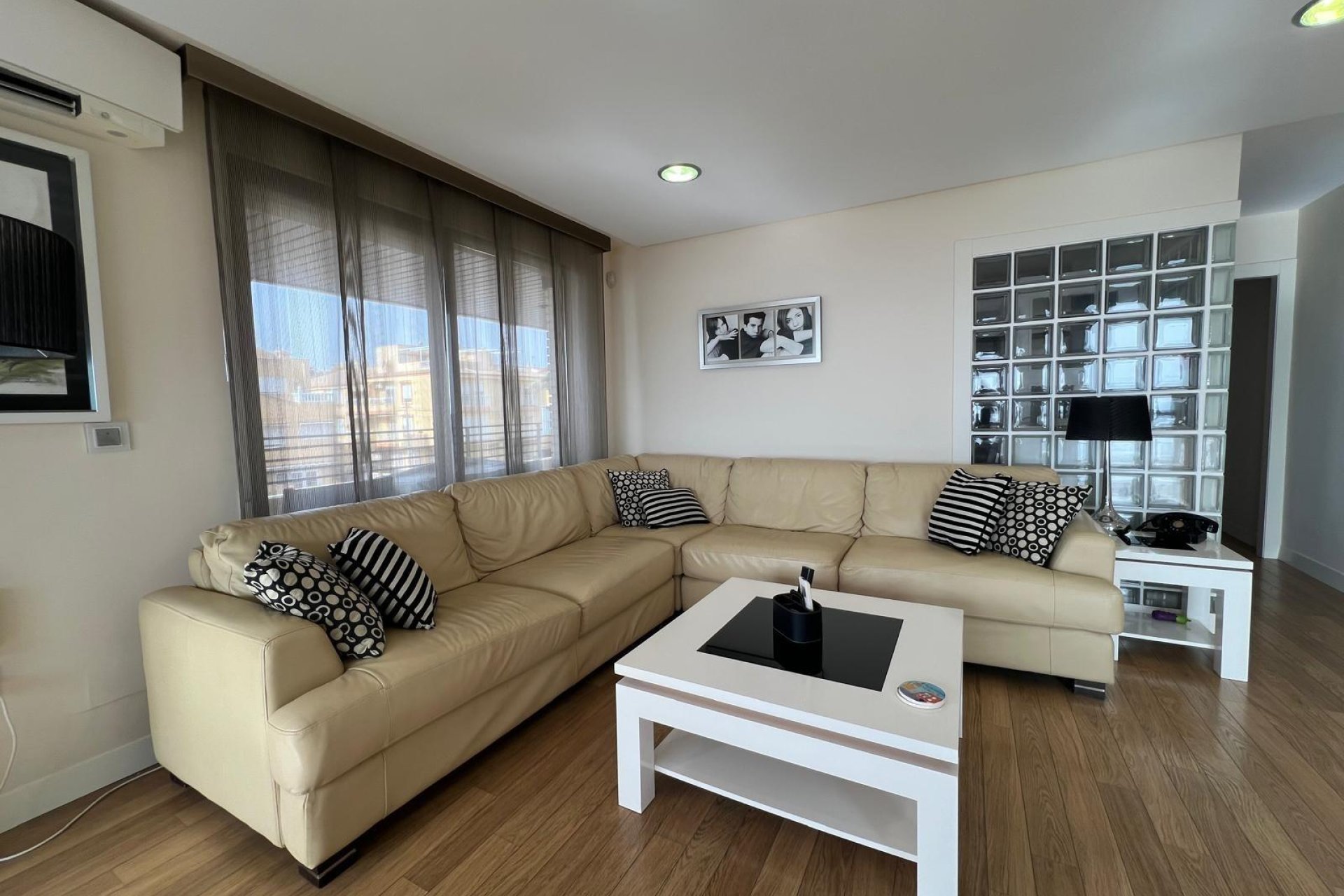 Reventa - Apartamento - Torrevieja - Mar azul