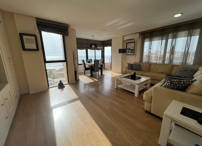 Reventa - Apartamento - Torrevieja - Mar azul