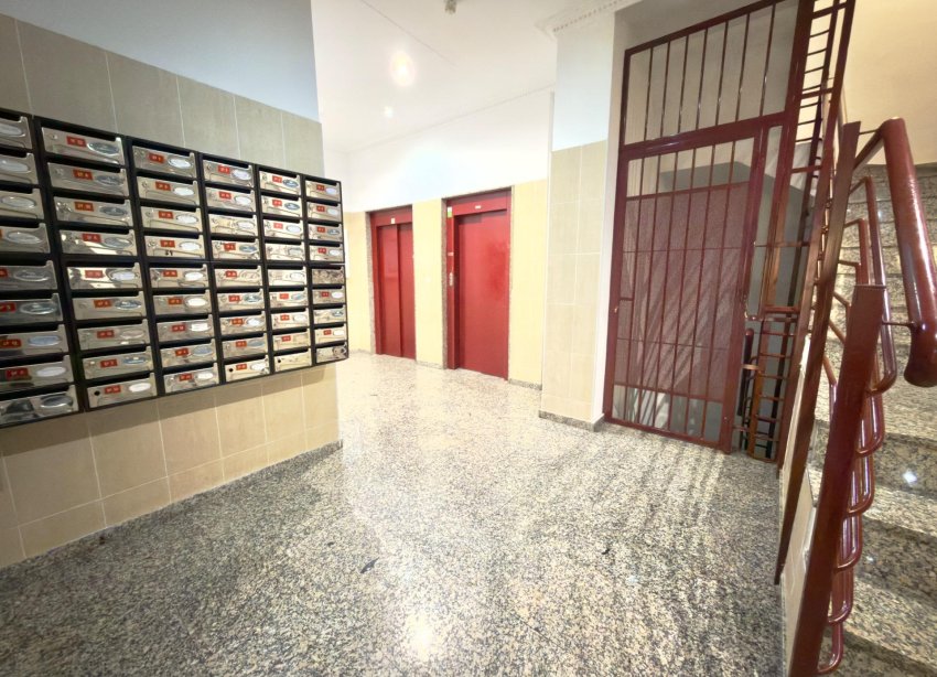 Reventa - Apartamento - Torrevieja - Parque de las Naciones