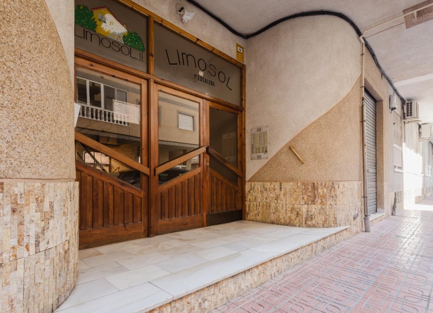 Reventa - Apartamento - Torrevieja - Playa de La Acequion