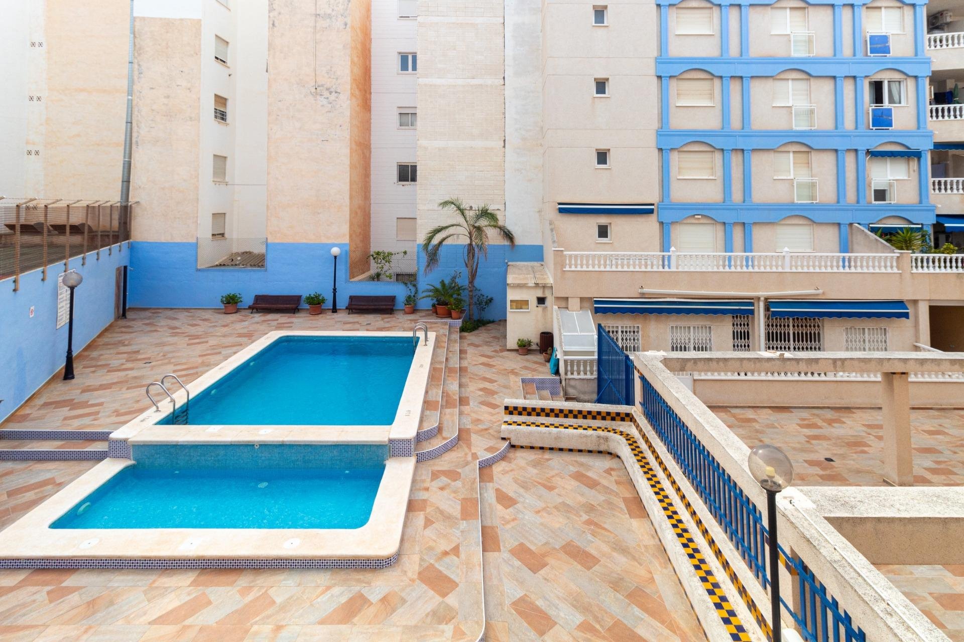 Reventa - Apartamento - Torrevieja - Playa de los locos
