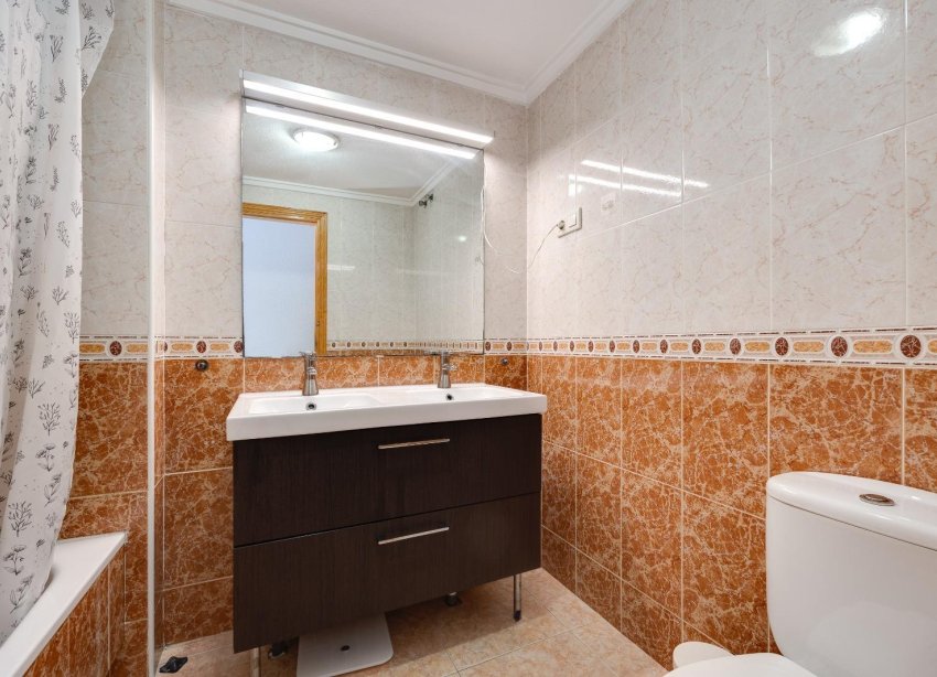 Reventa - Apartamento - Torrevieja - Playa de los locos
