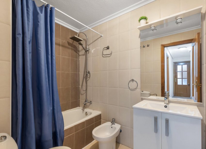 Reventa - Apartamento - Torrevieja - Playa de los locos