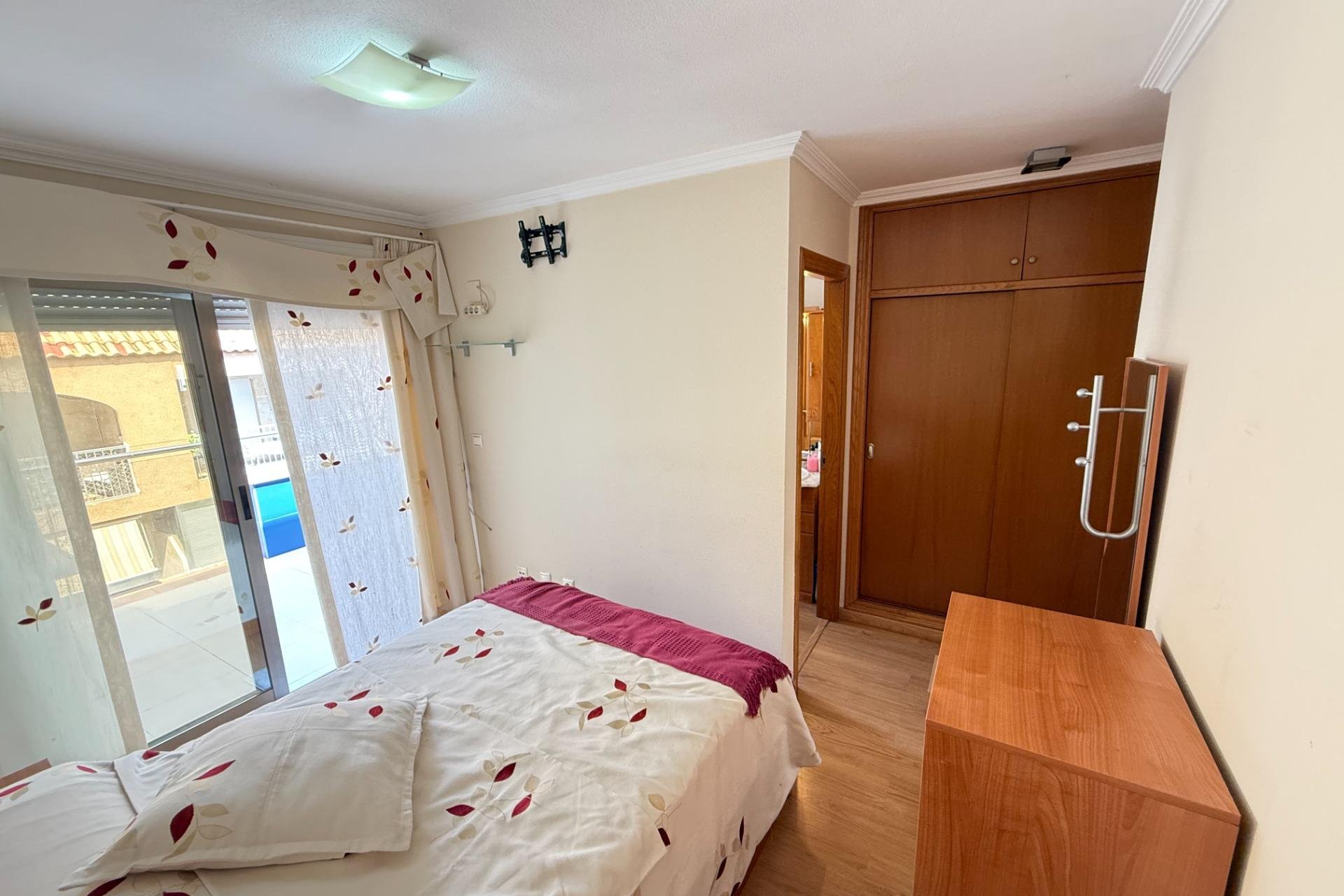 Reventa - Apartamento - Torrevieja - Playa de los locos