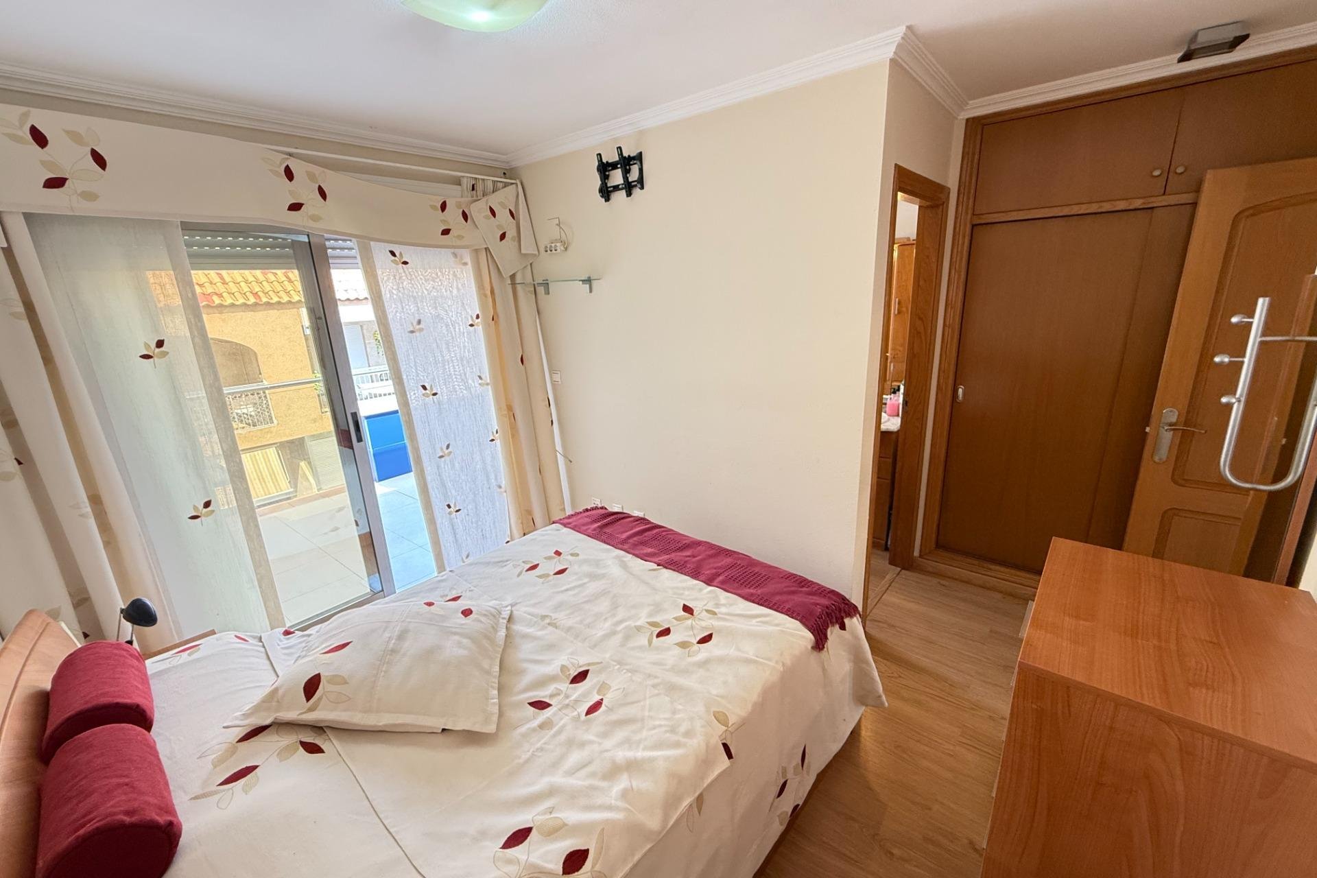 Reventa - Apartamento - Torrevieja - Playa de los locos