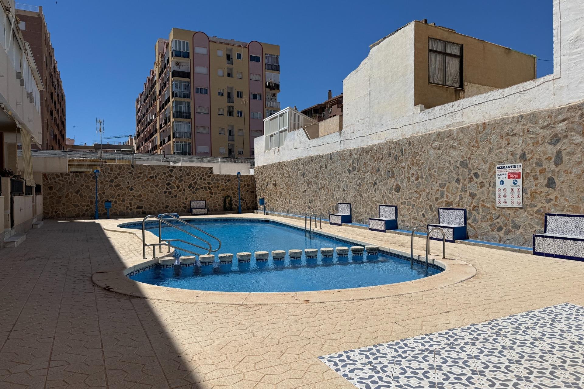 Reventa - Apartamento - Torrevieja - Playa de los locos
