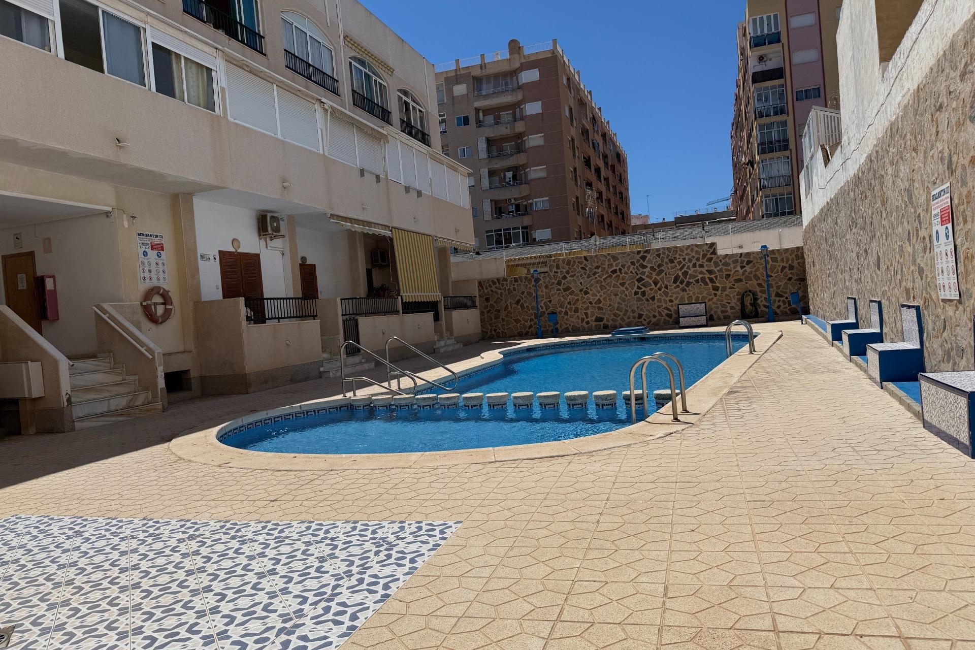Reventa - Apartamento - Torrevieja - Playa de los locos