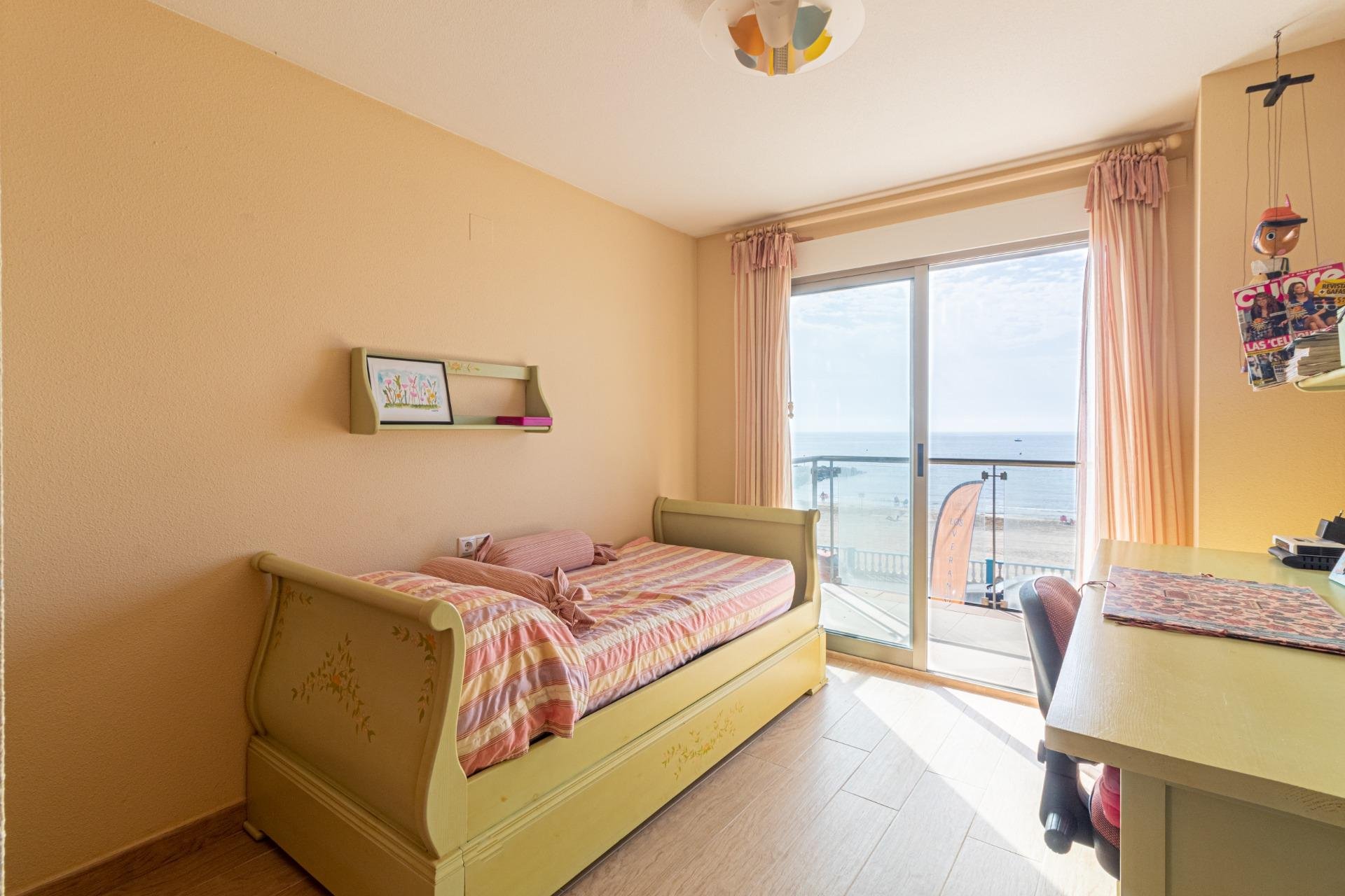 Reventa - Apartamento - Torrevieja - Playa de los Locos