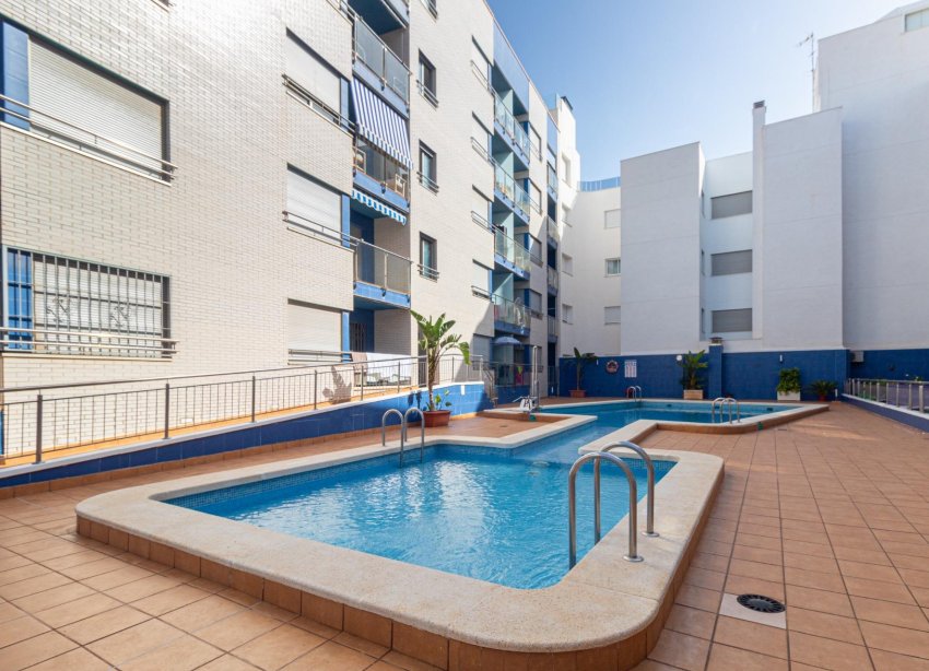 Reventa - Apartamento - Torrevieja - Playa de los Locos