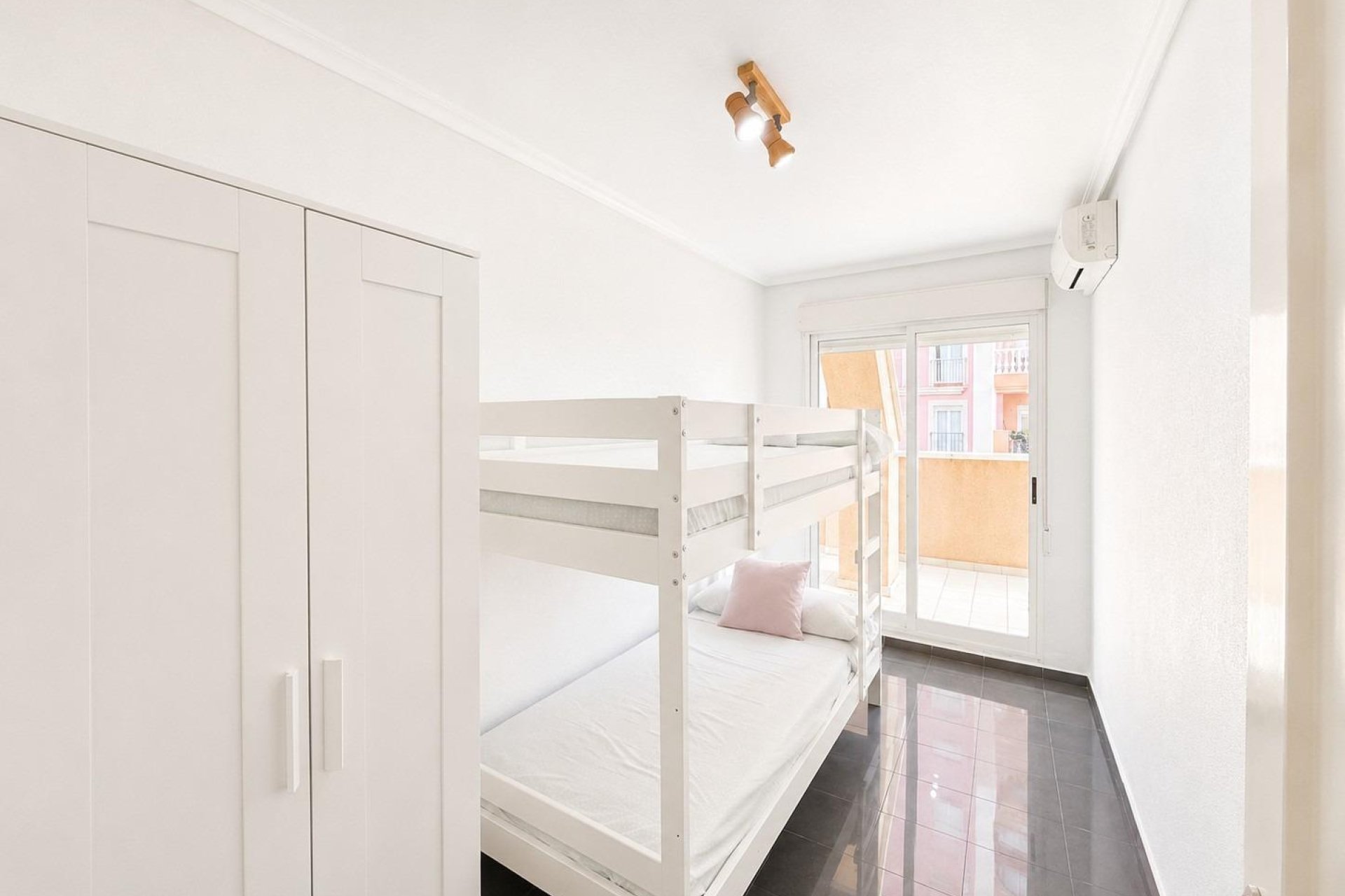 Reventa - Apartamento - Torrevieja - Playa de los Locos