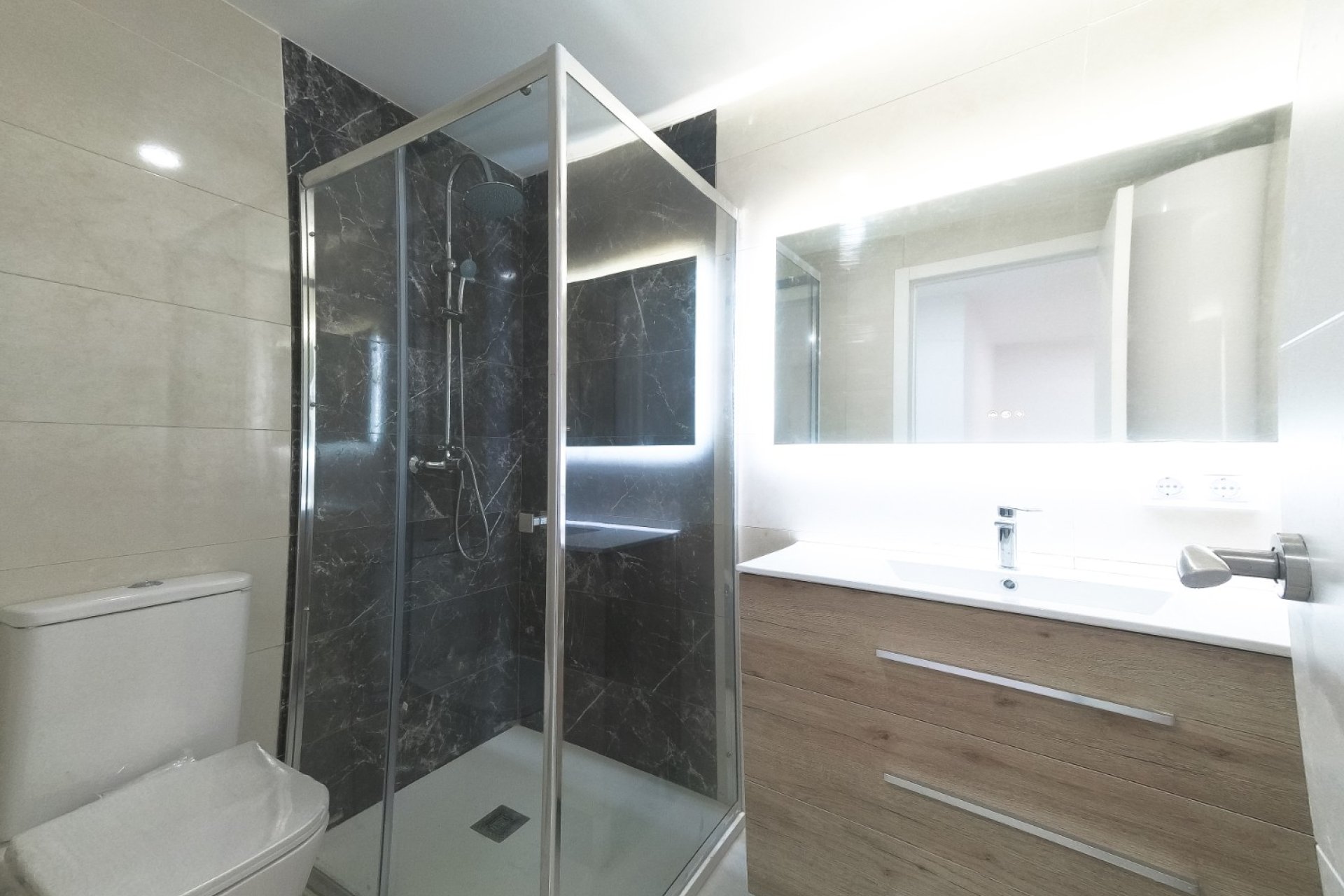 Reventa - Apartamento - Torrevieja - Playa de los Naufragos