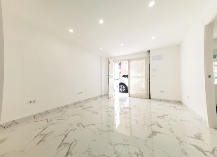 Reventa - Apartamento - Torrevieja - Playa de los Naufragos